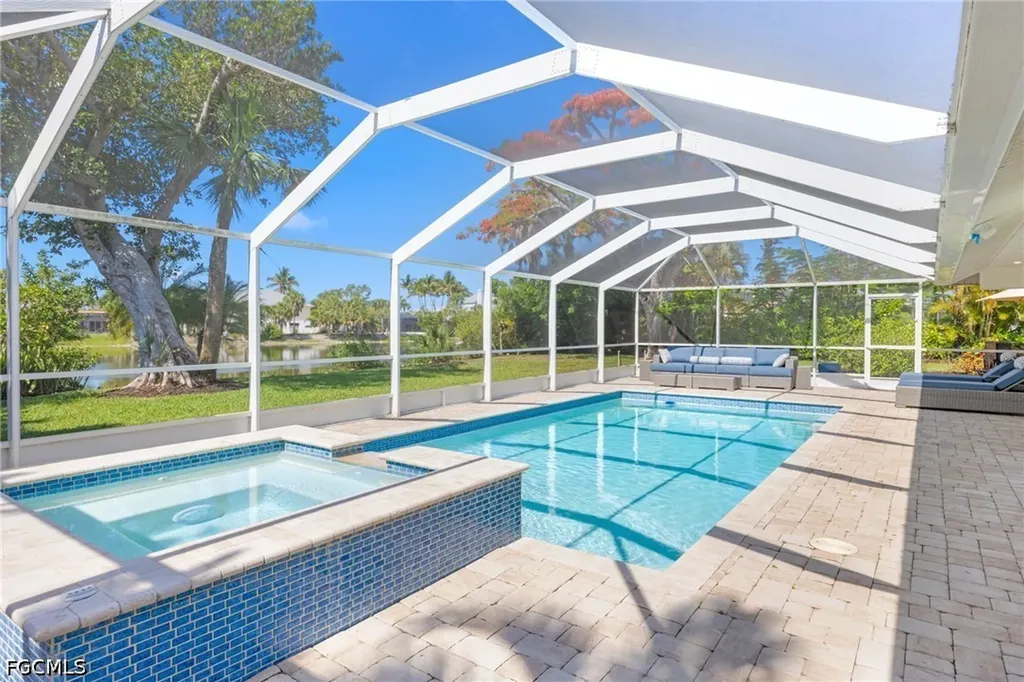 283 Palm Lake Drive Sanibel FL 33957