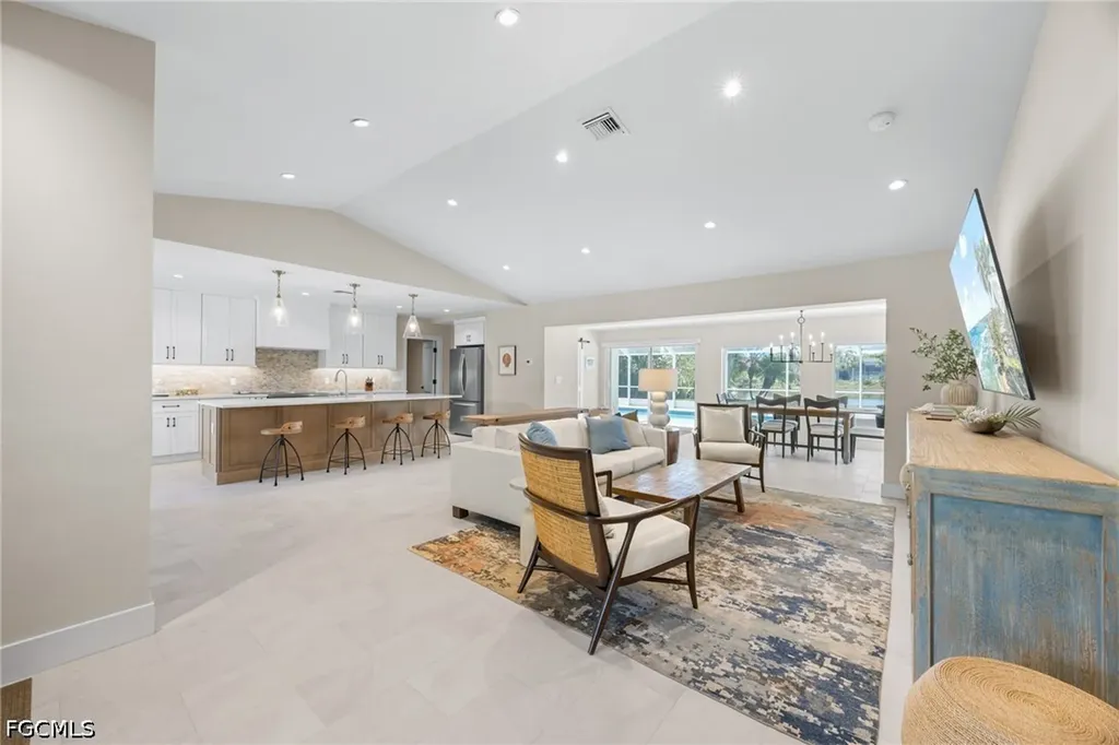 283 Palm Lake Drive Sanibel FL 33957