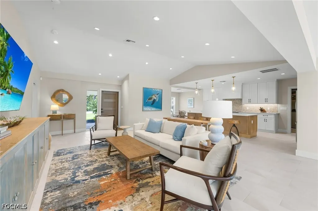 283 Palm Lake Drive Sanibel FL 33957