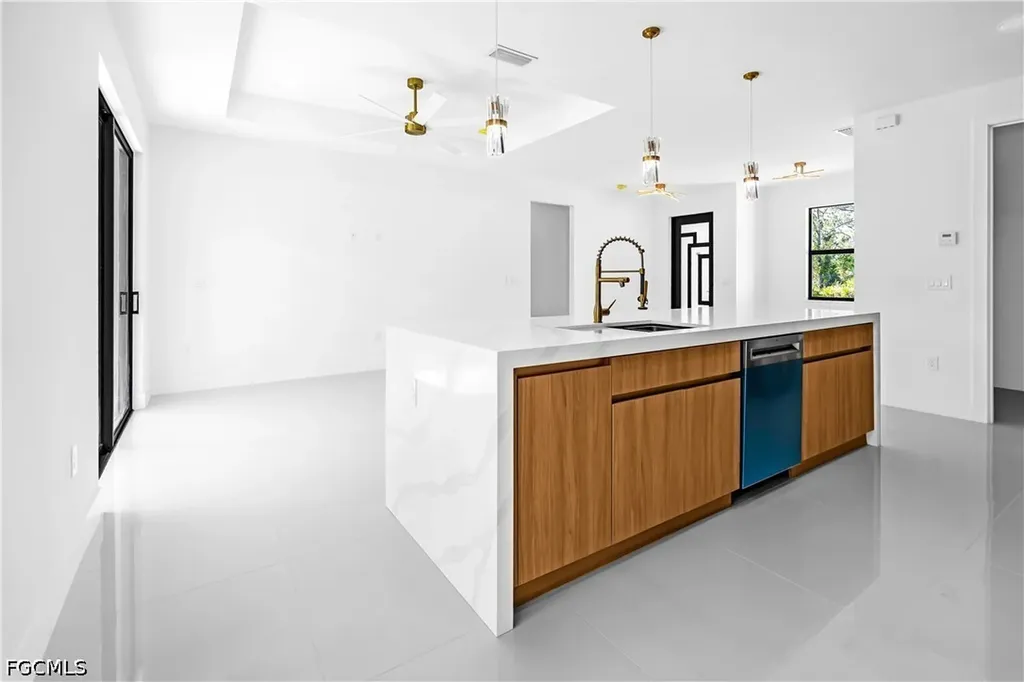 1030 Hunter Street E Lehigh Acres FL 33974