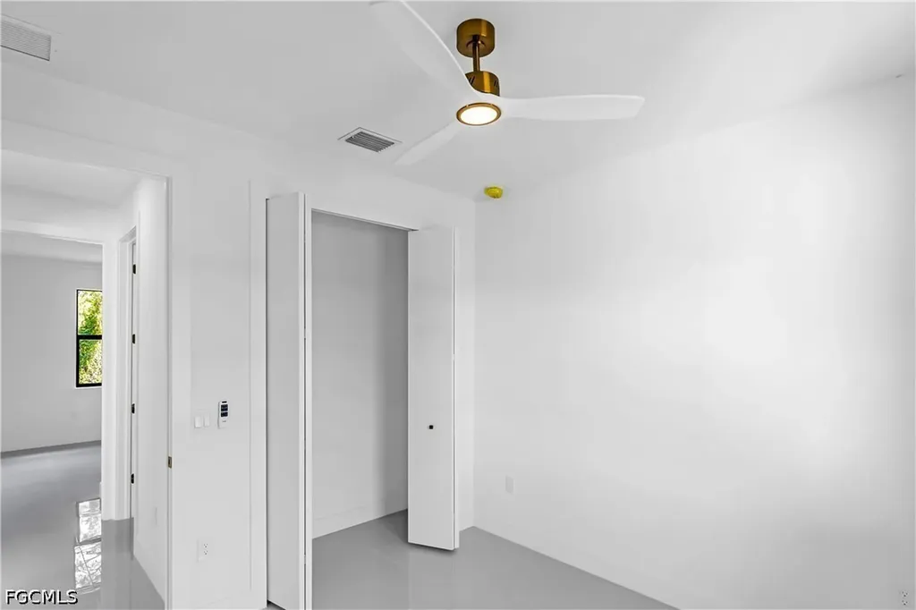 1030 Hunter Street E Lehigh Acres FL 33974