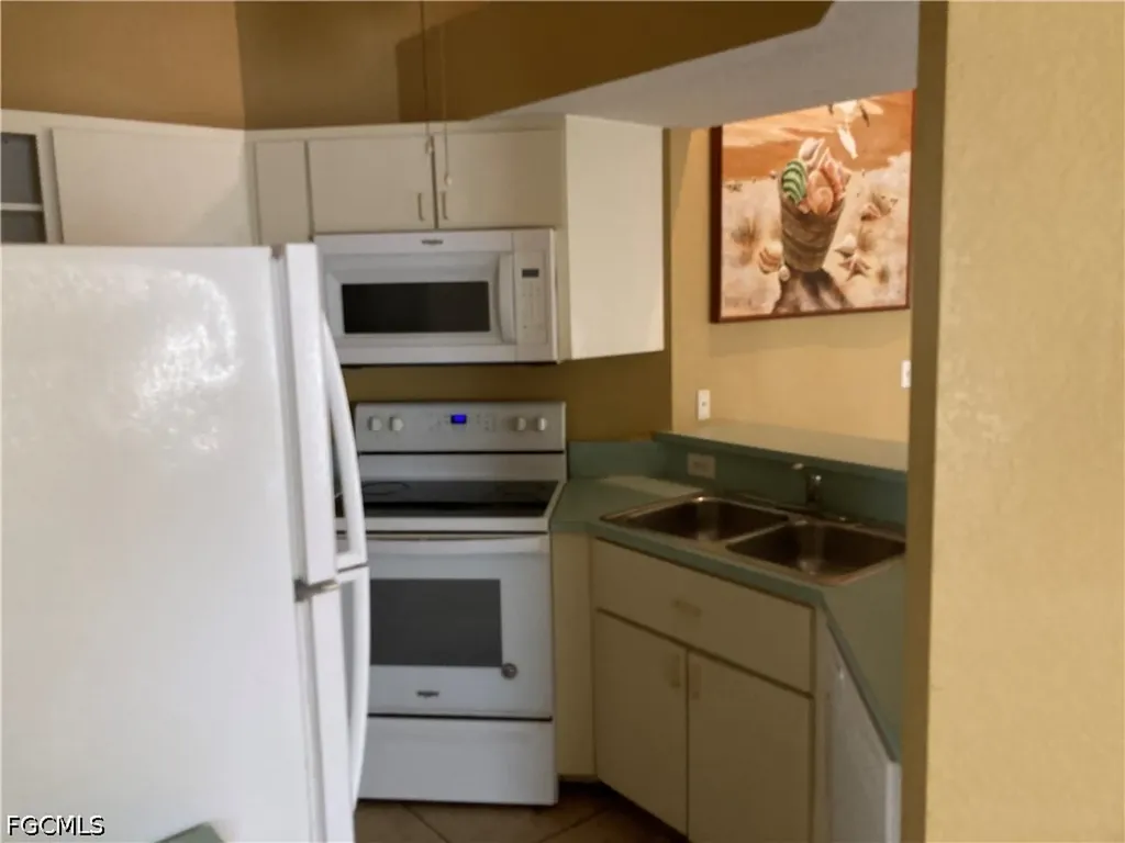 603 SE 13th Terrace Cape Coral FL 33990