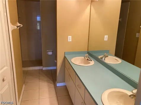 603 SE 13th Terrace Cape Coral FL 33990