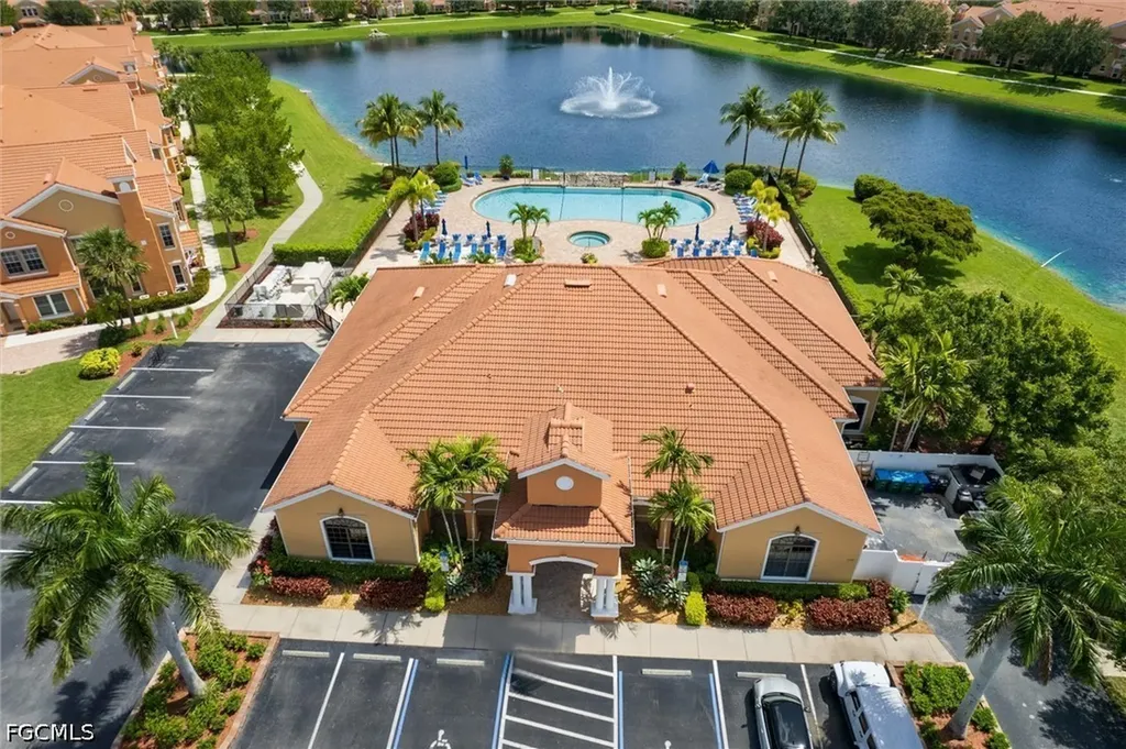 1806 Concordia Lake Circle Cape Coral FL 33909