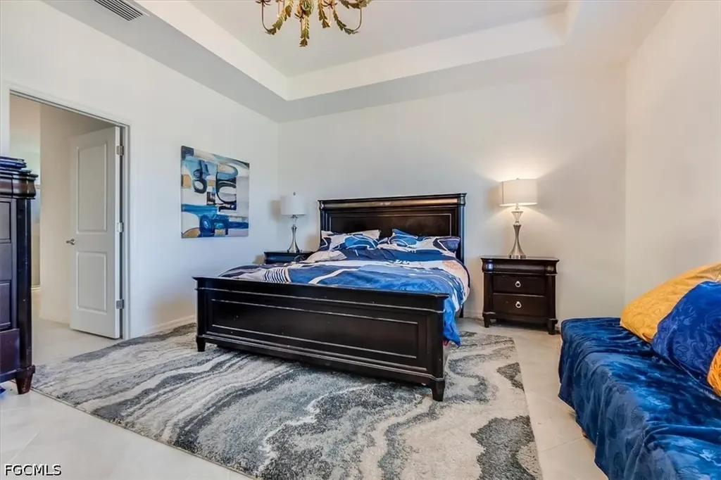 3335 Menores Way Fort Myers FL 33905