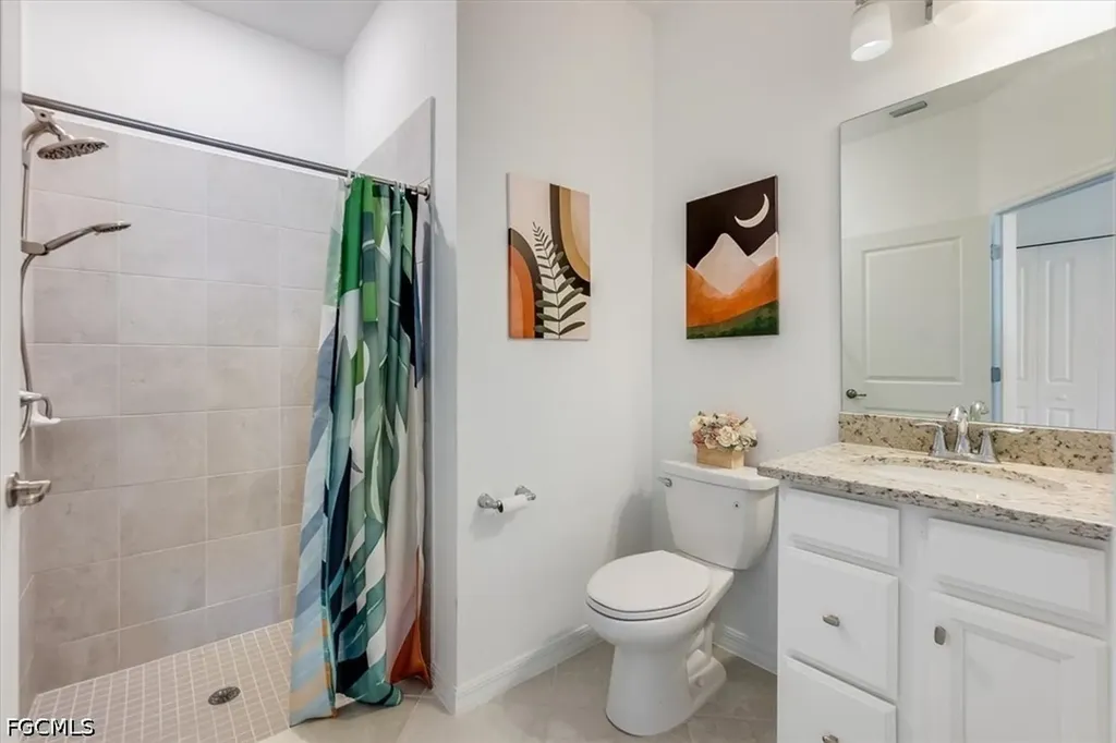 3335 Menores Way Fort Myers FL 33905