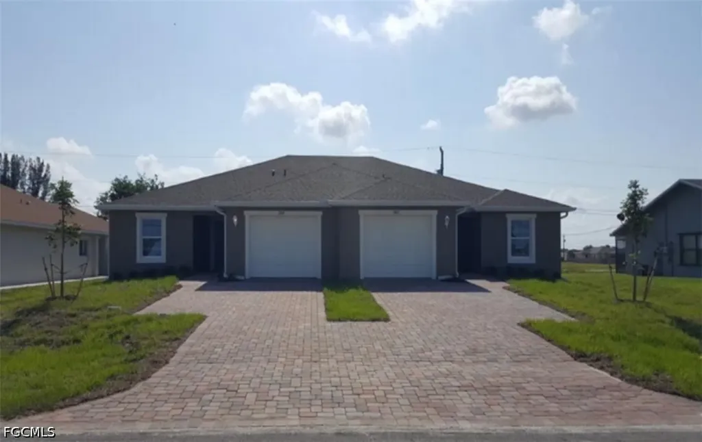 1907 Andalusia Boulevard Cape Coral FL 33909