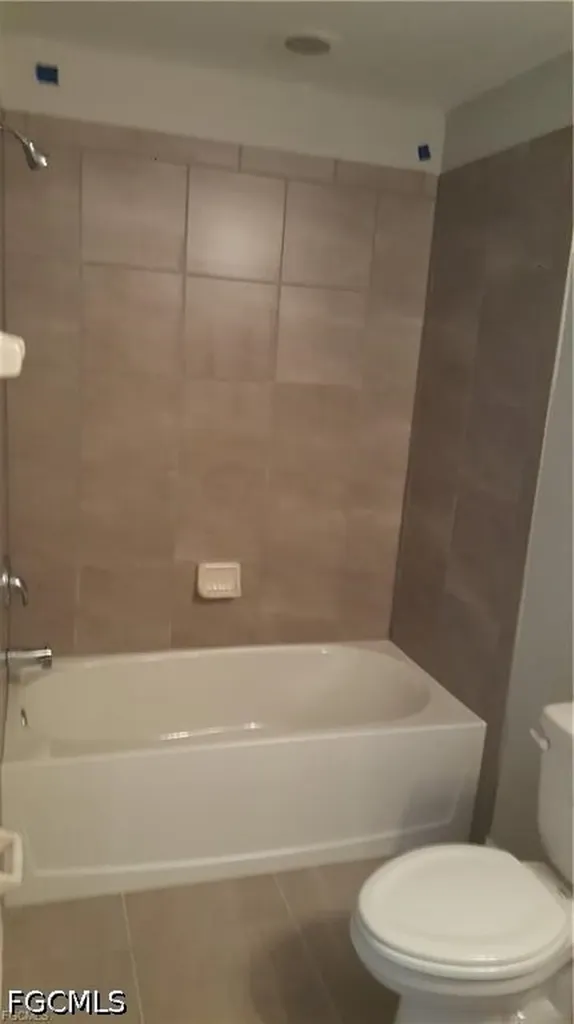 1907 Andalusia Boulevard Cape Coral FL 33909