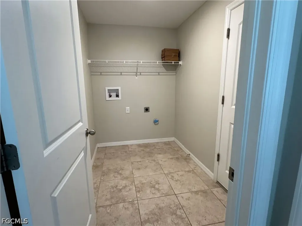 2536 NW 18th Place Cape Coral FL 33993