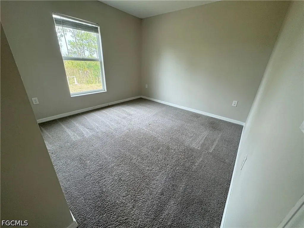 2536 NW 18th Place Cape Coral FL 33993