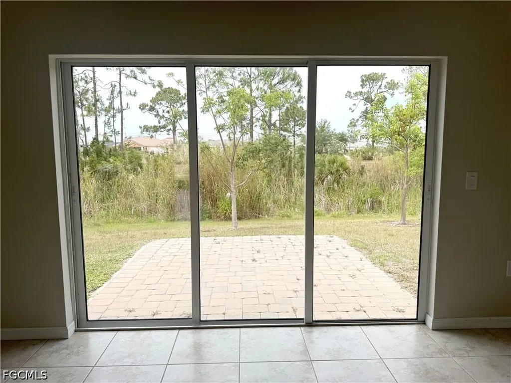 2536 NW 18th Place Cape Coral FL 33993