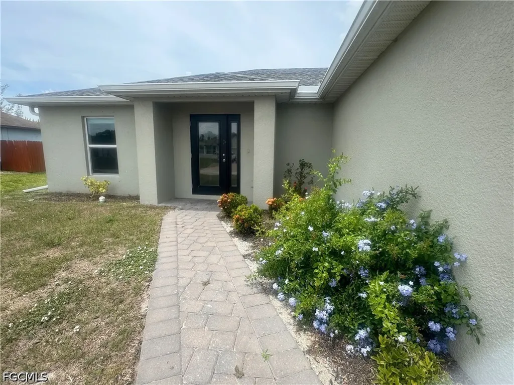 2536 NW 18th Place Cape Coral FL 33993