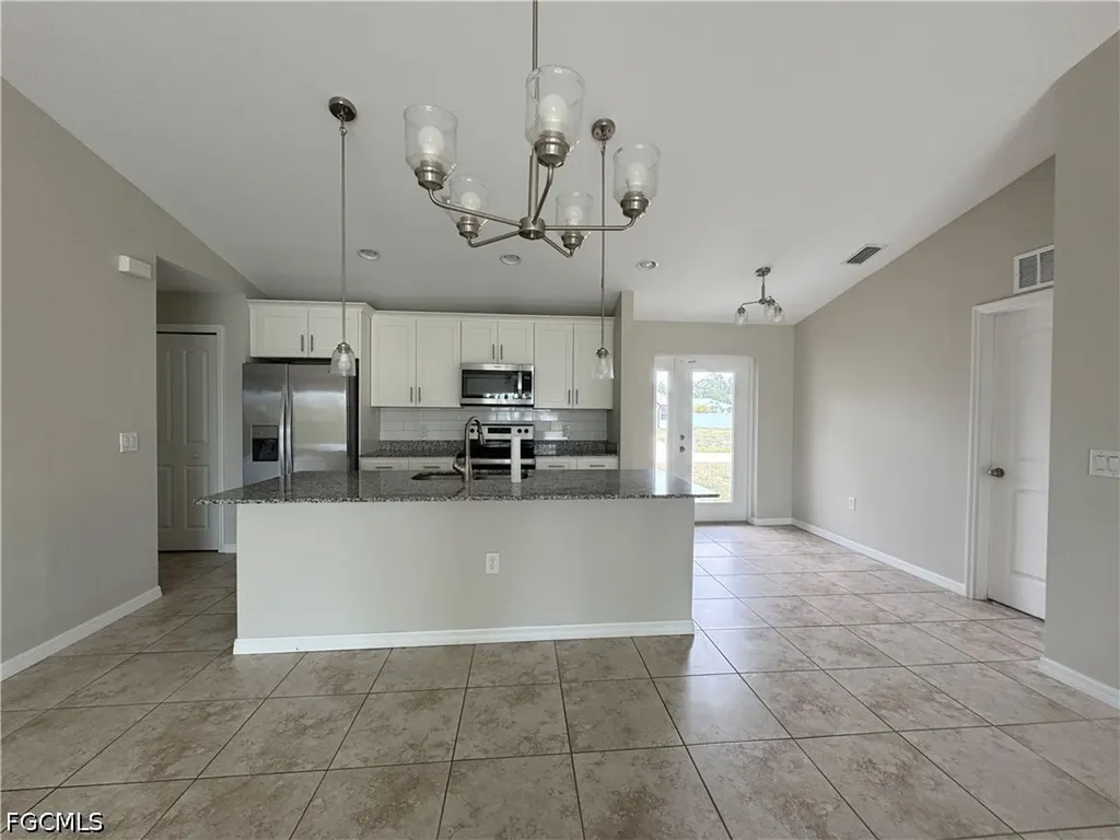 2536 NW 18th Place Cape Coral FL 33993