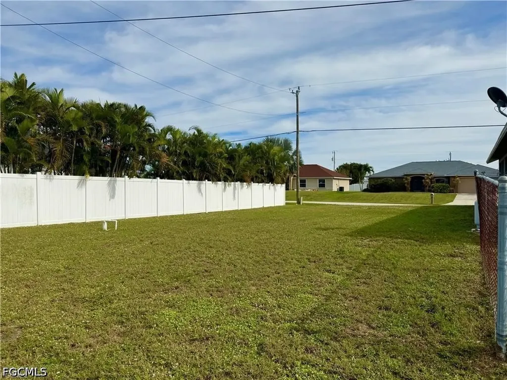 1203 SW 34th Street Cape Coral FL 33914