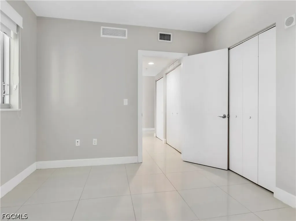 3000 Oasis Grand Boulevard Fort Myers FL 33916