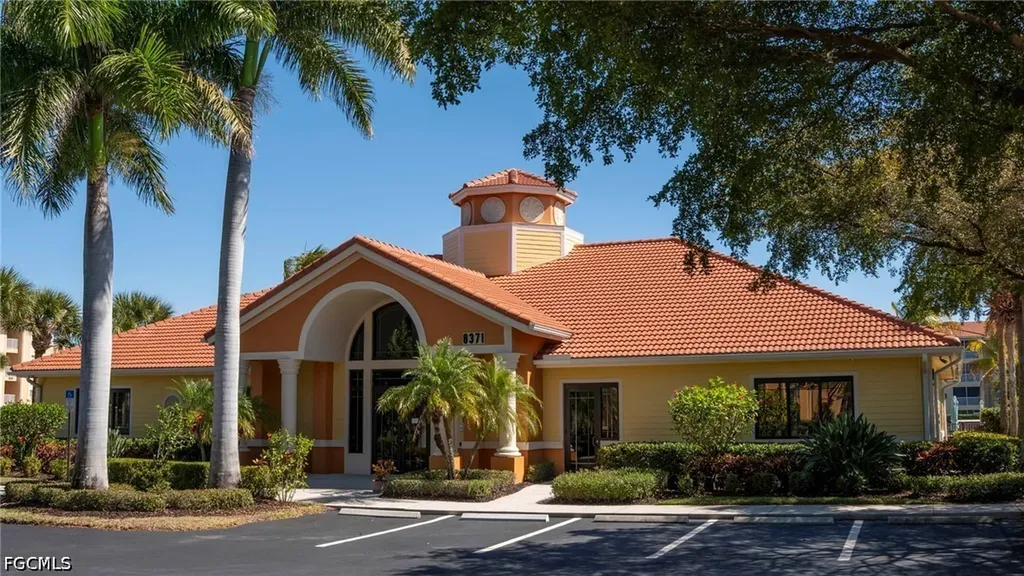 8320 Whiskey Preserve Circle Fort Myers FL 33919