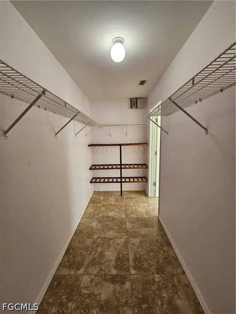 4621 30th Street SW Lehigh Acres FL 33973