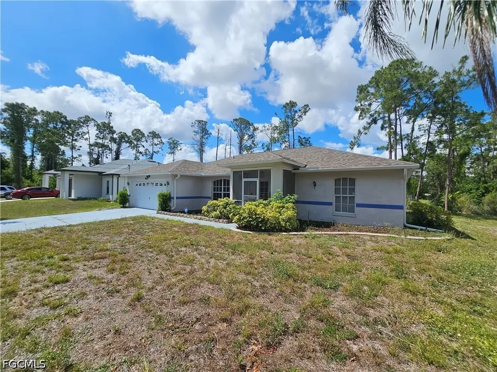 4621 30th Street SW Lehigh Acres FL 33973