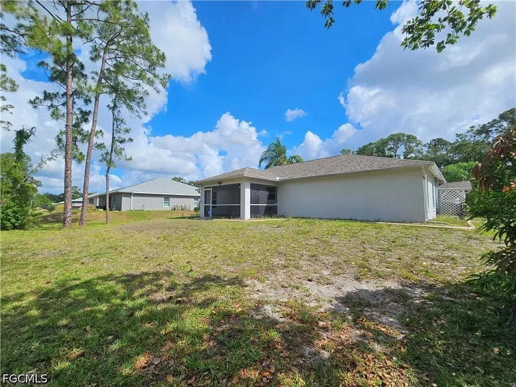 4621 30th Street SW Lehigh Acres FL 33973