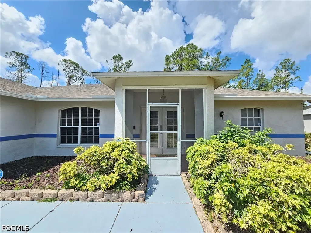 4621 30th Street SW Lehigh Acres FL 33973