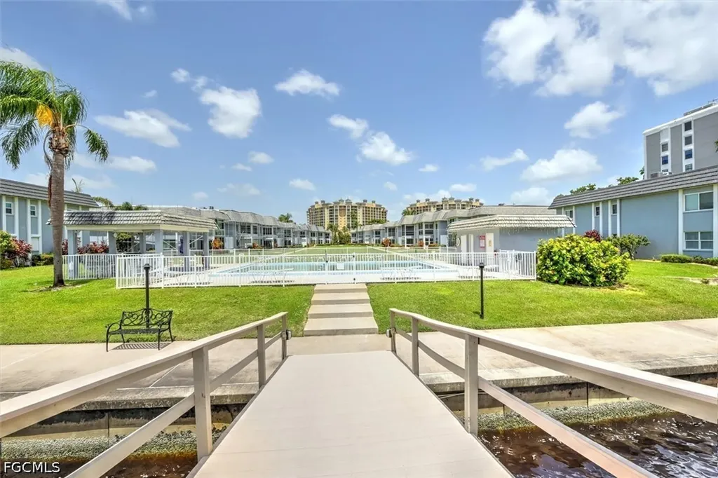 3384 N Key Drive North Fort Myers FL 33903