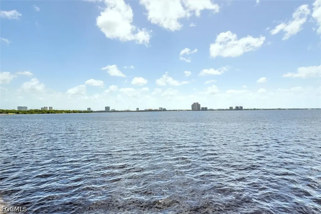 3384 N Key Drive North Fort Myers FL 33903