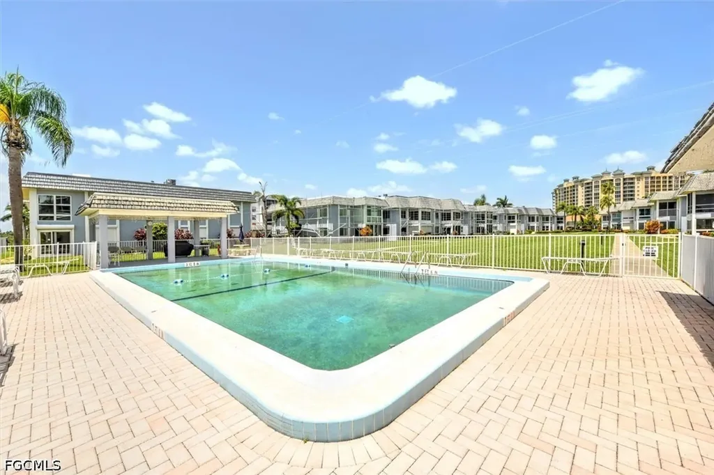 3384 N Key Drive North Fort Myers FL 33903