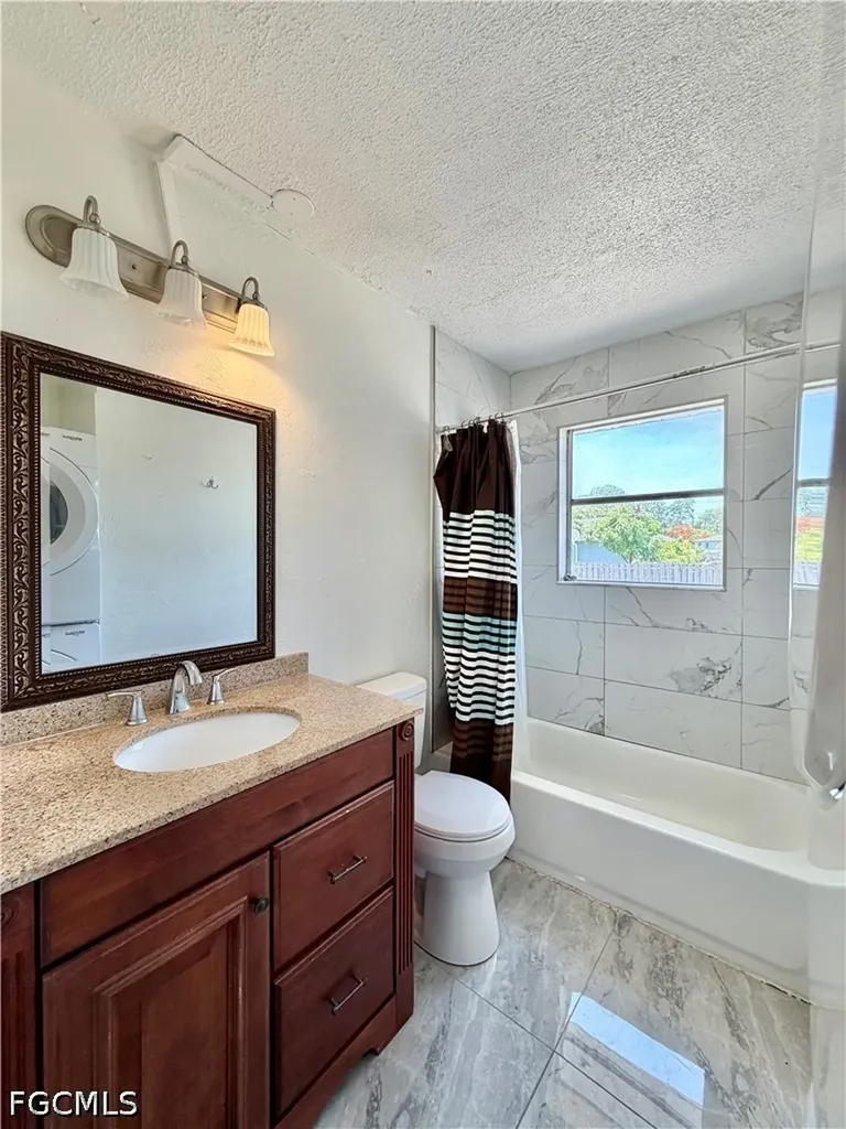 18306 Hepatica Road Fort Myers FL 33967
