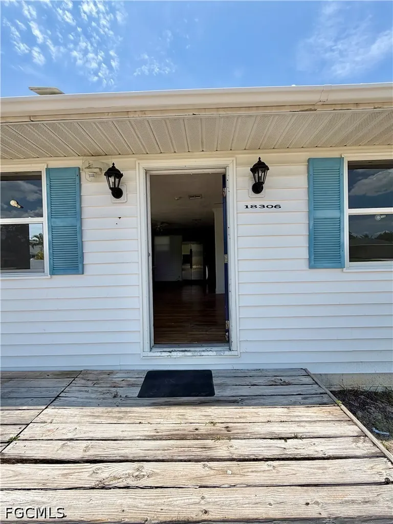 18306 Hepatica Road Fort Myers FL 33967