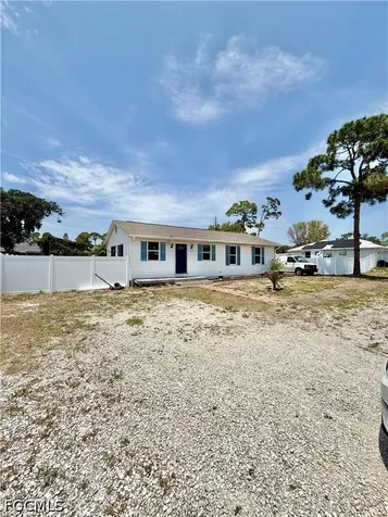 18306 Hepatica Road Fort Myers FL 33967