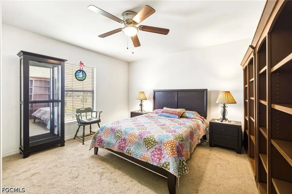 3233 NW 21st Street Cape Coral FL 33993