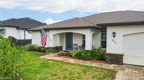 3233 NW 21st Street Cape Coral FL 33993