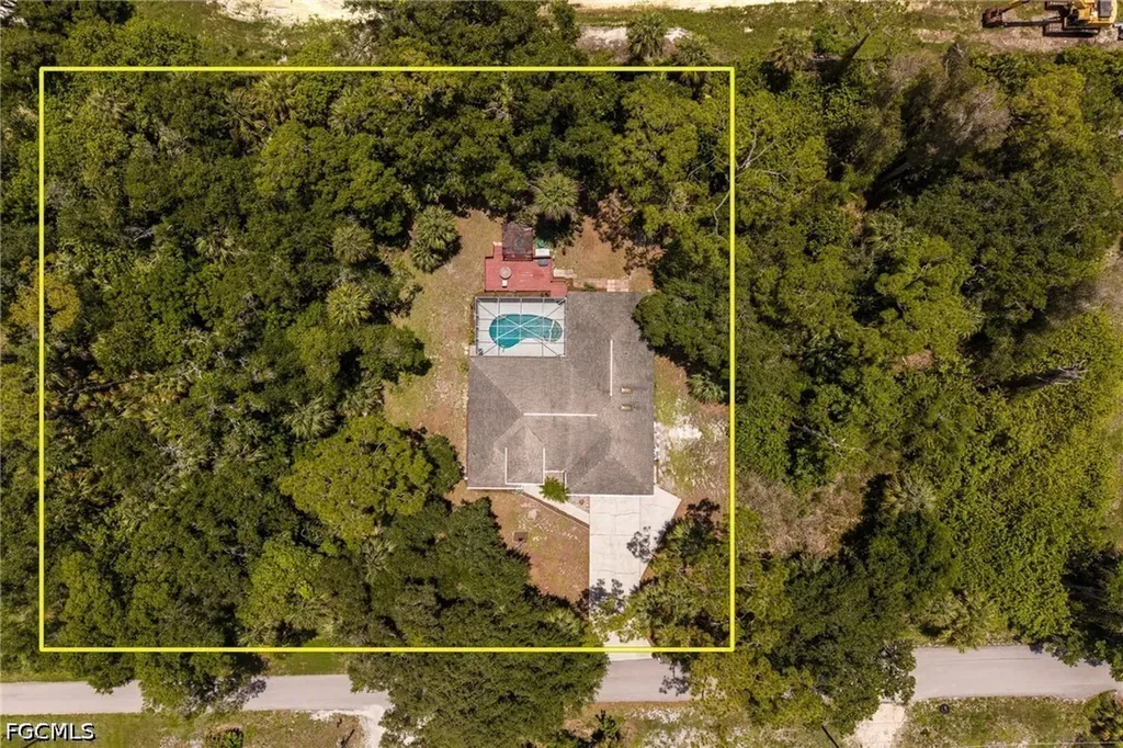 2411 Herzog Road Alva FL 33920