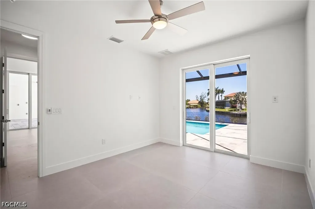 2304 SW 38th Terrace Cape Coral FL 33914