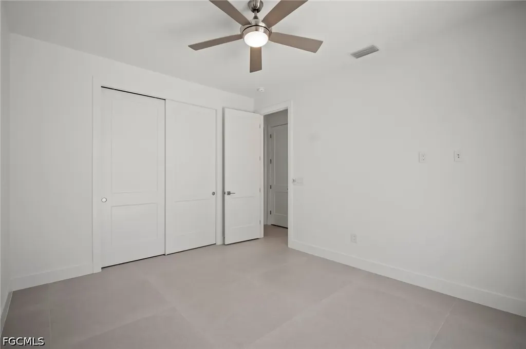 2304 SW 38th Terrace Cape Coral FL 33914