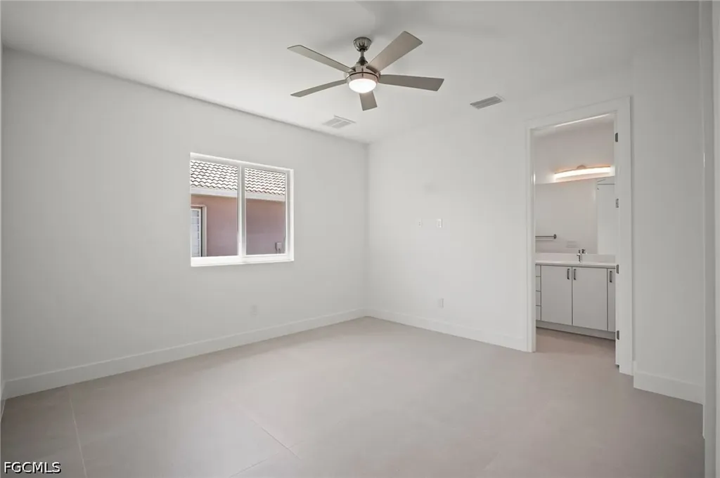 2304 SW 38th Terrace Cape Coral FL 33914
