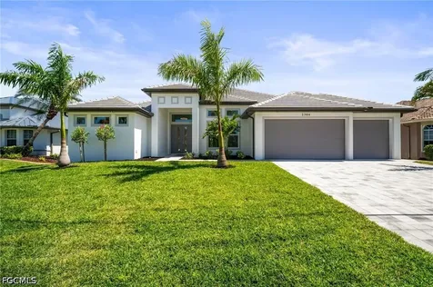 2304 SW 38th Terrace Cape Coral FL 33914