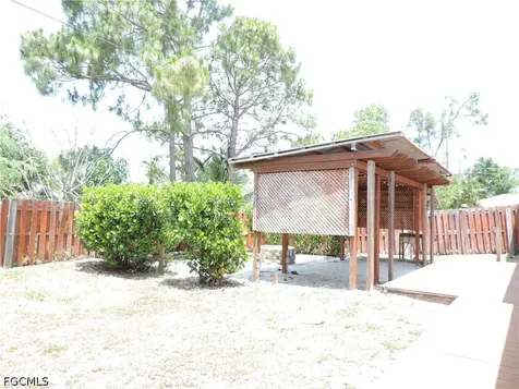 19000 Tampa Road S Fort Myers FL 33967