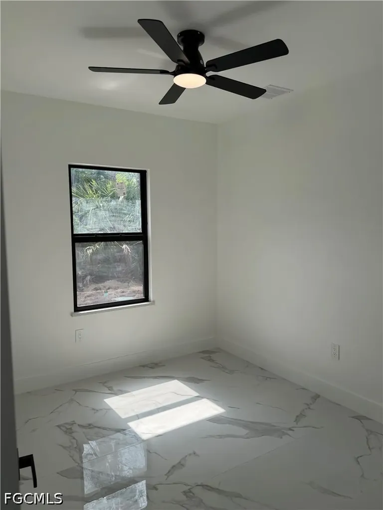 609 E 12th Street Lehigh Acres FL 33972