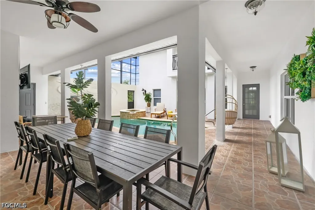 2250 SW 20th Avenue Cape Coral FL 33991