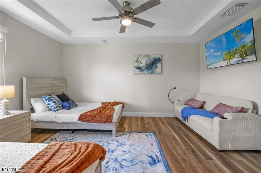 2250 SW 20th Avenue Cape Coral FL 33991
