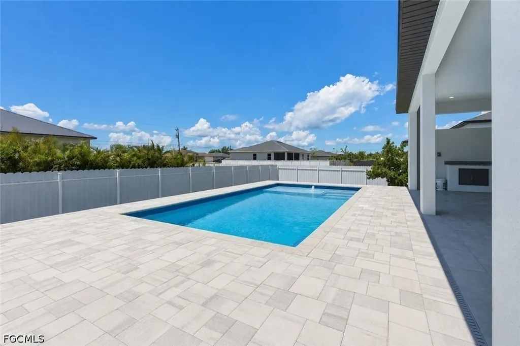 4328 NW 32nd Lane Cape Coral FL 33993
