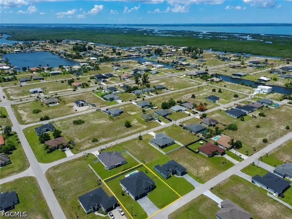4328 NW 32nd Lane Cape Coral FL 33993