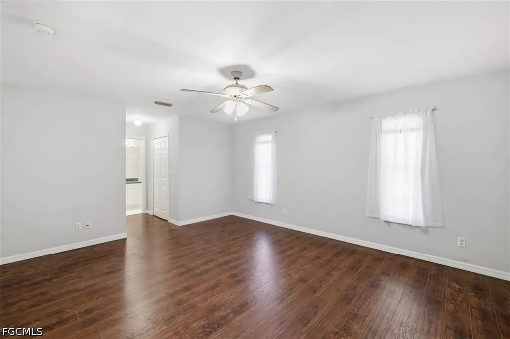 2245 SW 1st Terrace Cape Coral FL 33991