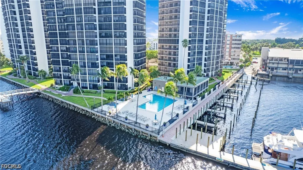 1920 Virginia Avenue Fort Myers FL 33901