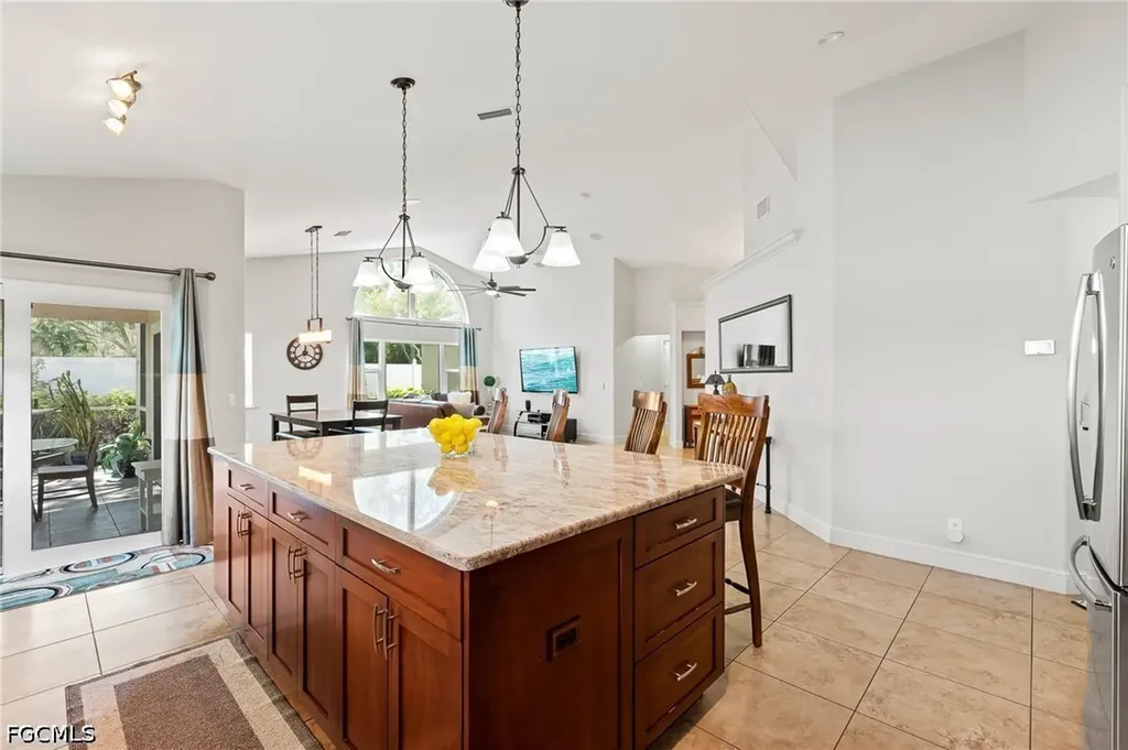 1250 Silverstrand Drive Naples FL 34110