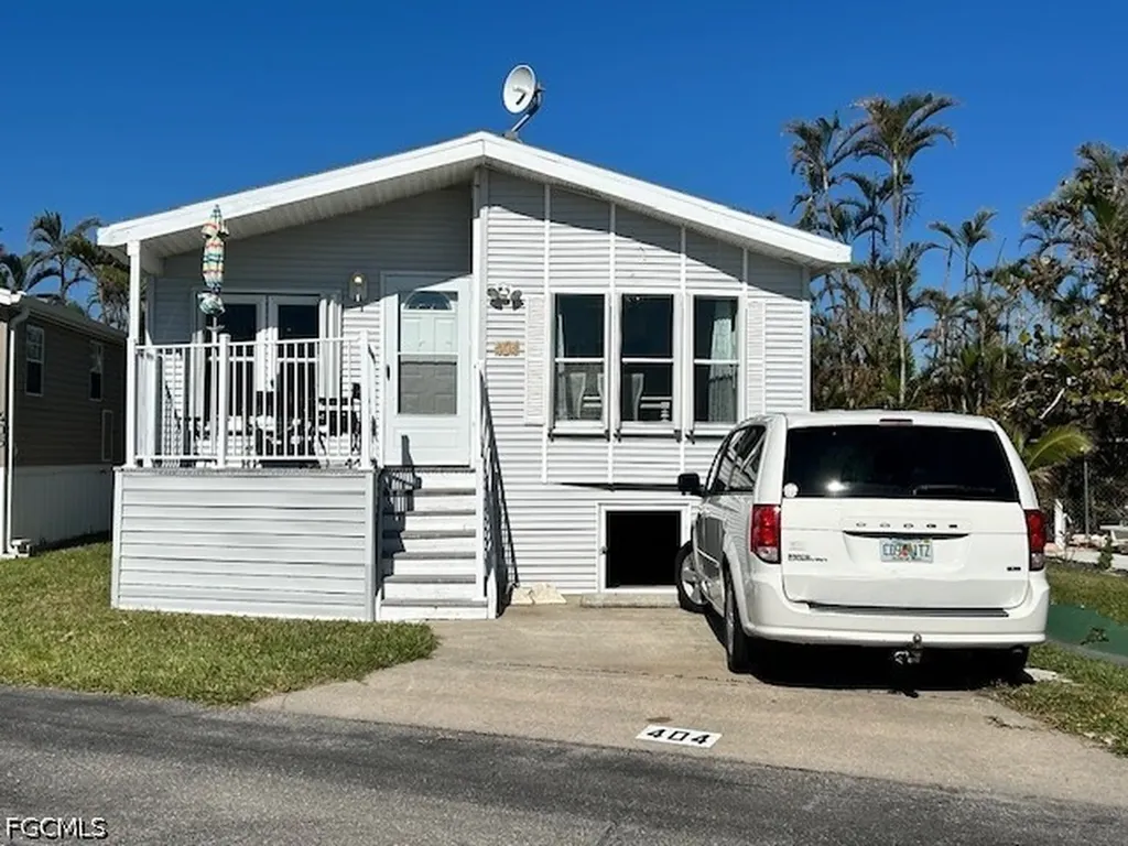 19681 Summerlin Road 404 Fort Myers FL 33908