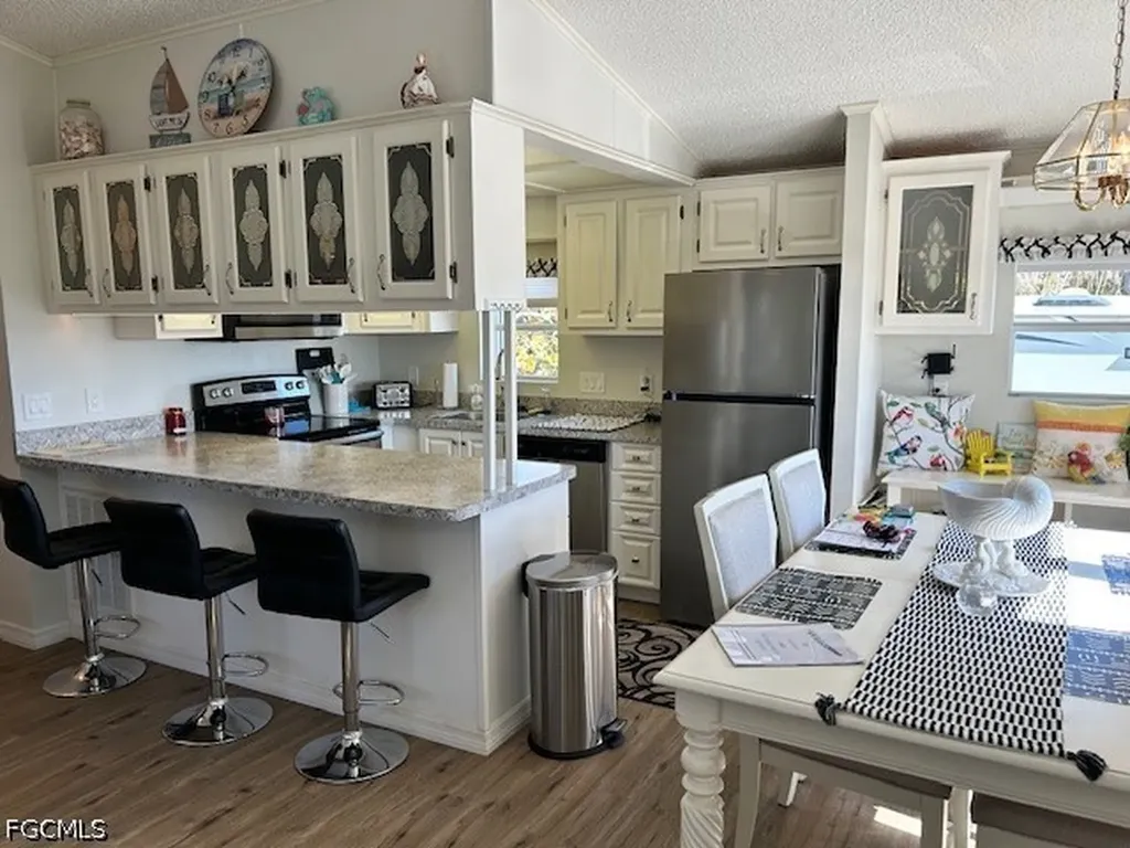 19681 Summerlin Road 404 Fort Myers FL 33908