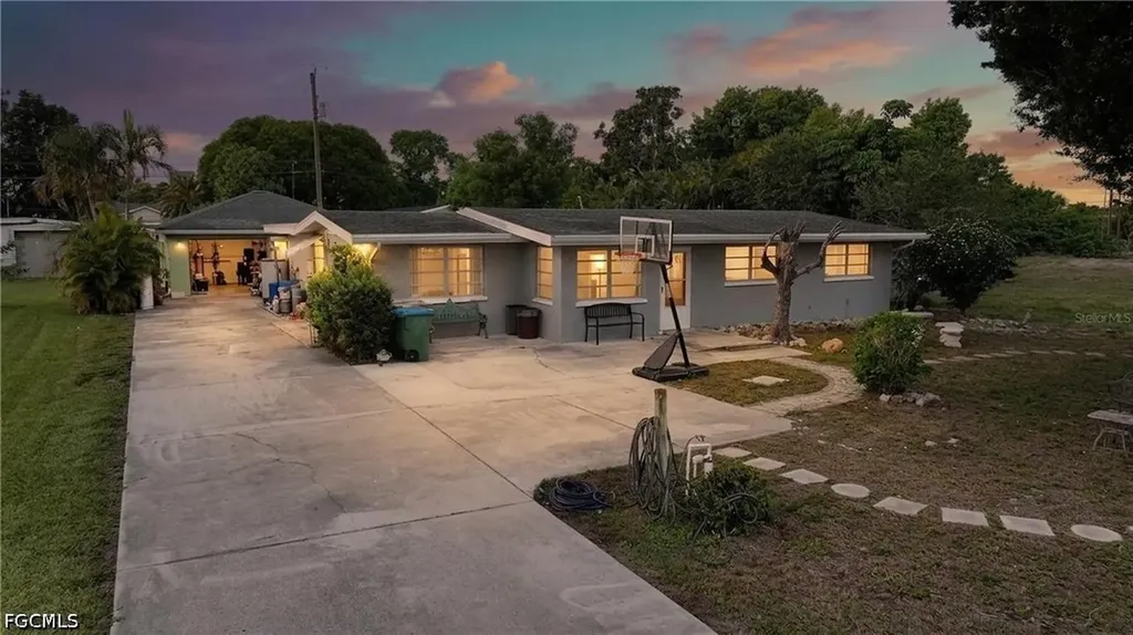 Cape Coral FL, 1201 Alabar Lane