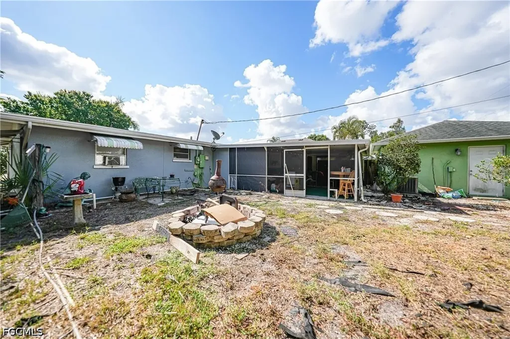 1201 Alabar Lane Cape Coral FL 33909